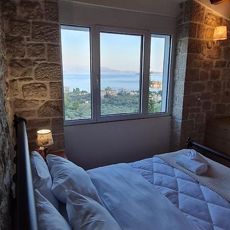 Πέτρα, Ελιά Και Λεβάντα Villa Tolo Bagian luar foto